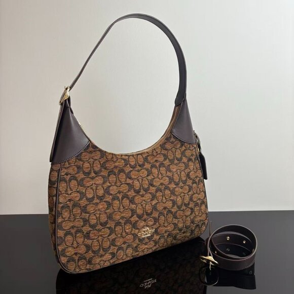 COACH Women's Fabric Leather Shoulder Bag, size 37*21*7 cm - Picture 2 of 8